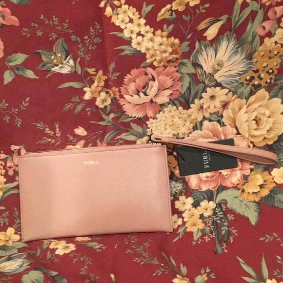 Brand New Furla Wristlet - med mauve w/ gold - Picture 3 of 8